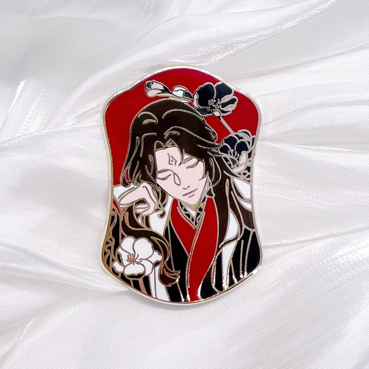 Luo Binghe · enamel pin