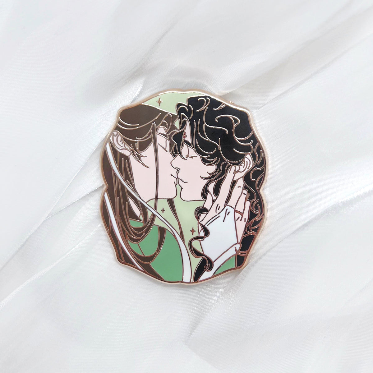Bingqiu frame · enamel pin